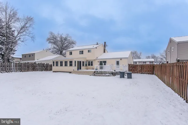 $489,900 | 1036 Oakwood Drive, Warminster, PA 18974