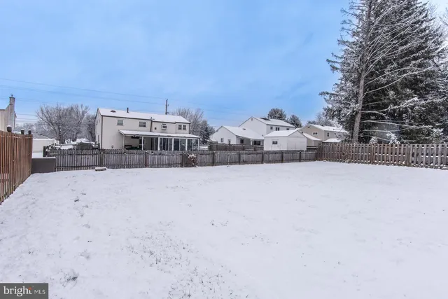 $489,900 | 1036 Oakwood Drive, Warminster, PA 18974