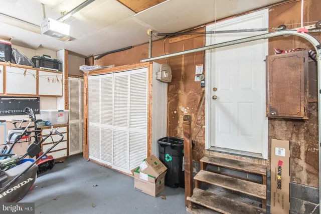 $489,900 | 1036 Oakwood Drive, Warminster, PA 18974