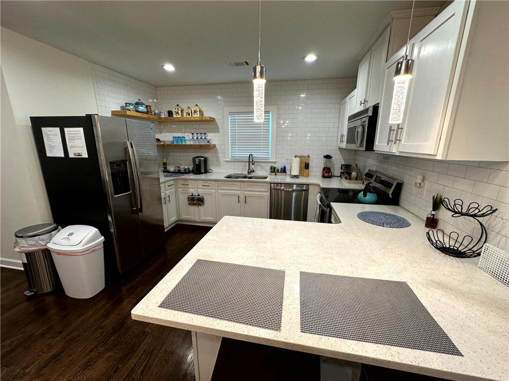 1082 Mayson Turner Road Northwest Atlanta, GA 30314 - Photo 10 of 34 Gallery Image 10