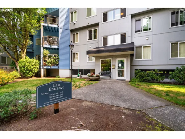 $270,000 | 8720 Southwest Tualatin Road, Unit 110, Tualatin, OR 97062