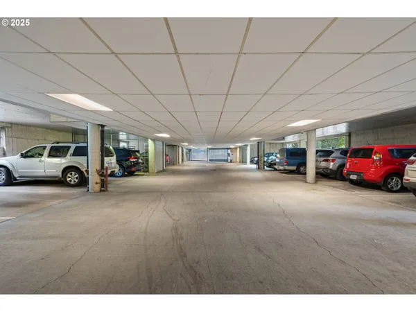 $270,000 | 8720 Southwest Tualatin Road, Unit 110, Tualatin, OR 97062