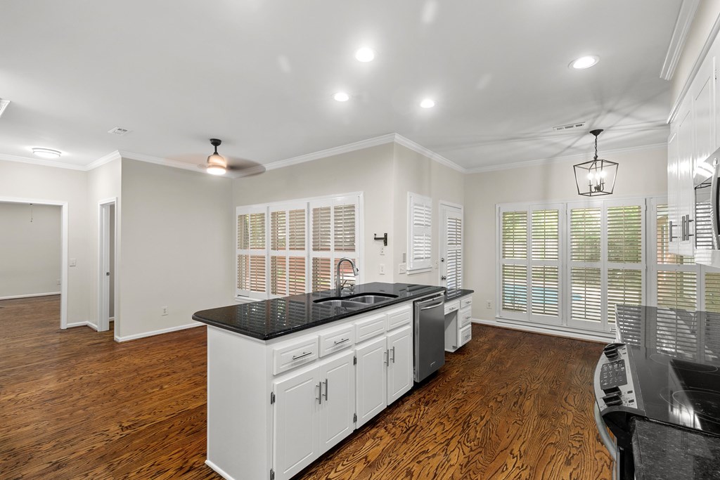 104 Sandy Springs Road Dothan, AL 36303 - Photo 9 of 59