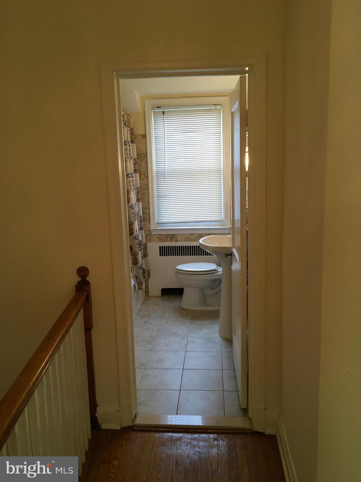 1507 Lochwood Road Baltimore, MD 21218 - Photo 19 of 50