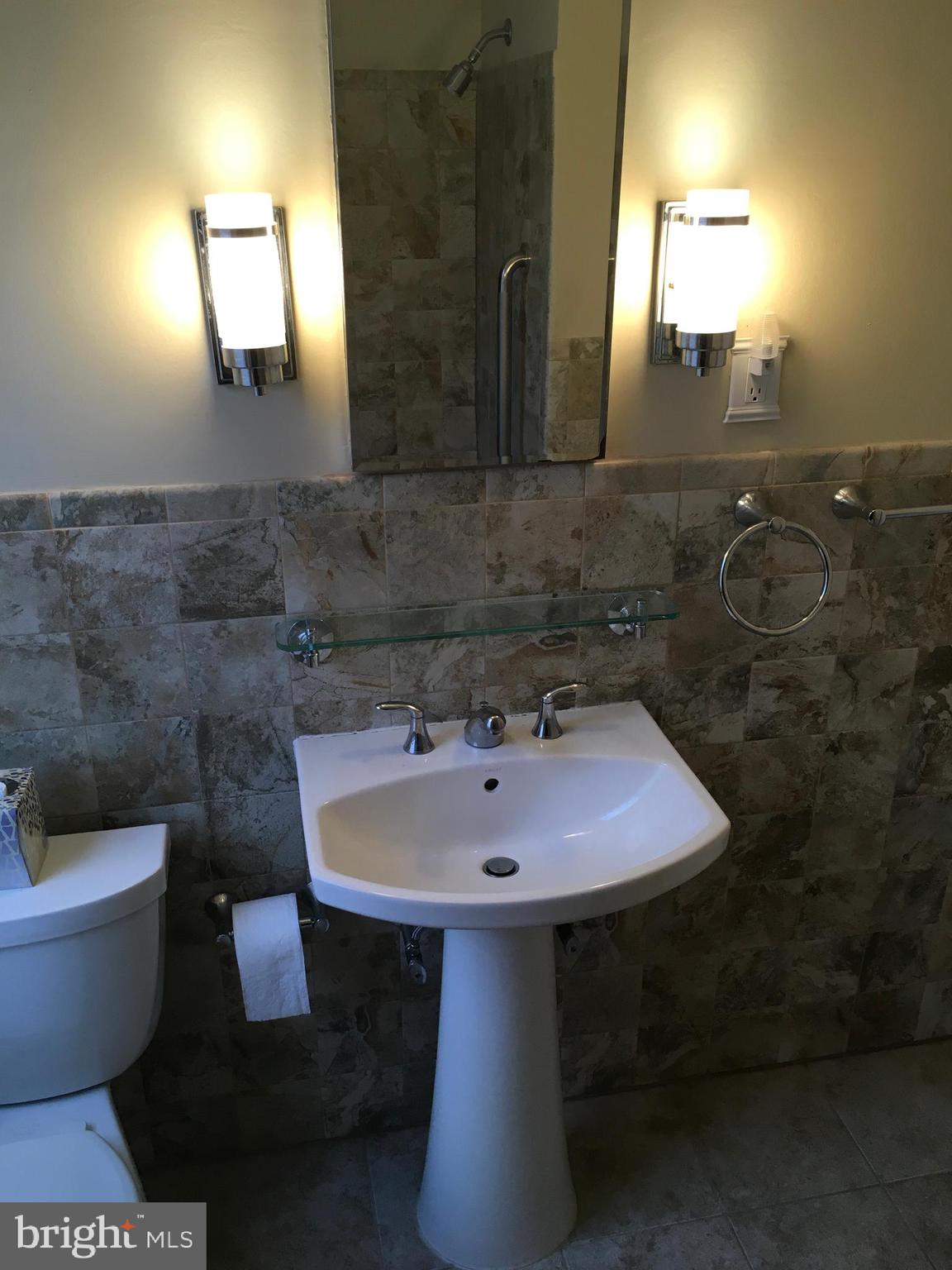 1507 Lochwood Road Baltimore, MD 21218 - Photo 20 of 50