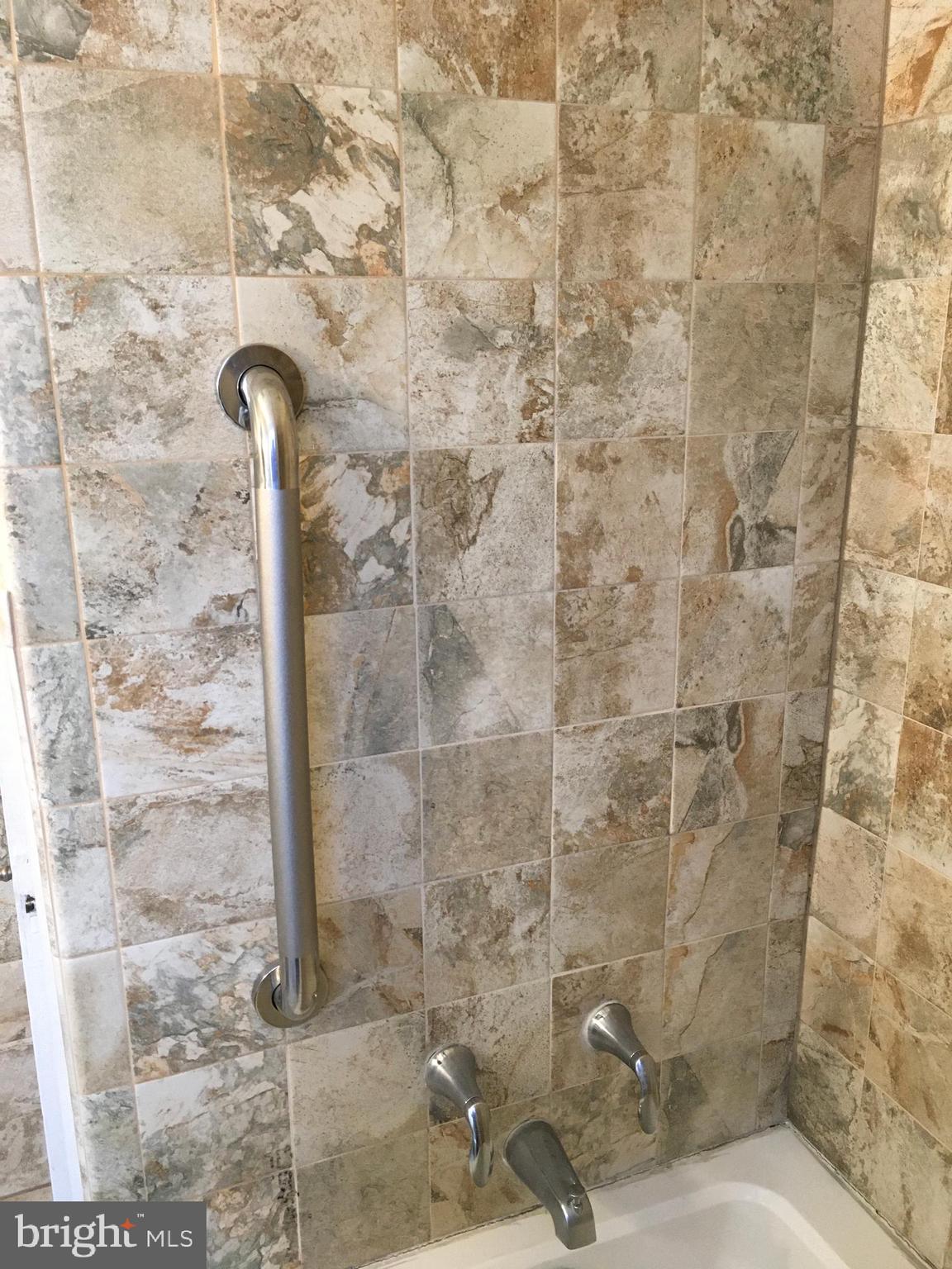 1507 Lochwood Road Baltimore, MD 21218 - Photo 22 of 50