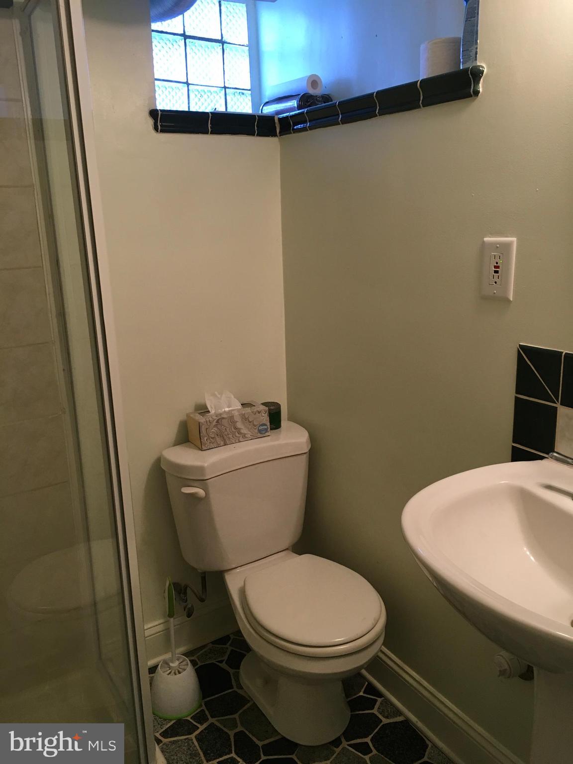 1507 Lochwood Road Baltimore, MD 21218 - Photo 24 of 50