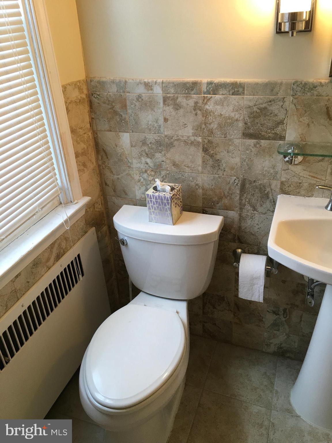 1507 Lochwood Road Baltimore, MD 21218 - Photo 32 of 50