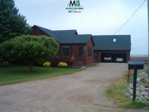 6370 Richards Road Marlette, MI 48453 - Photo 7 of 12 936813-6.JPG