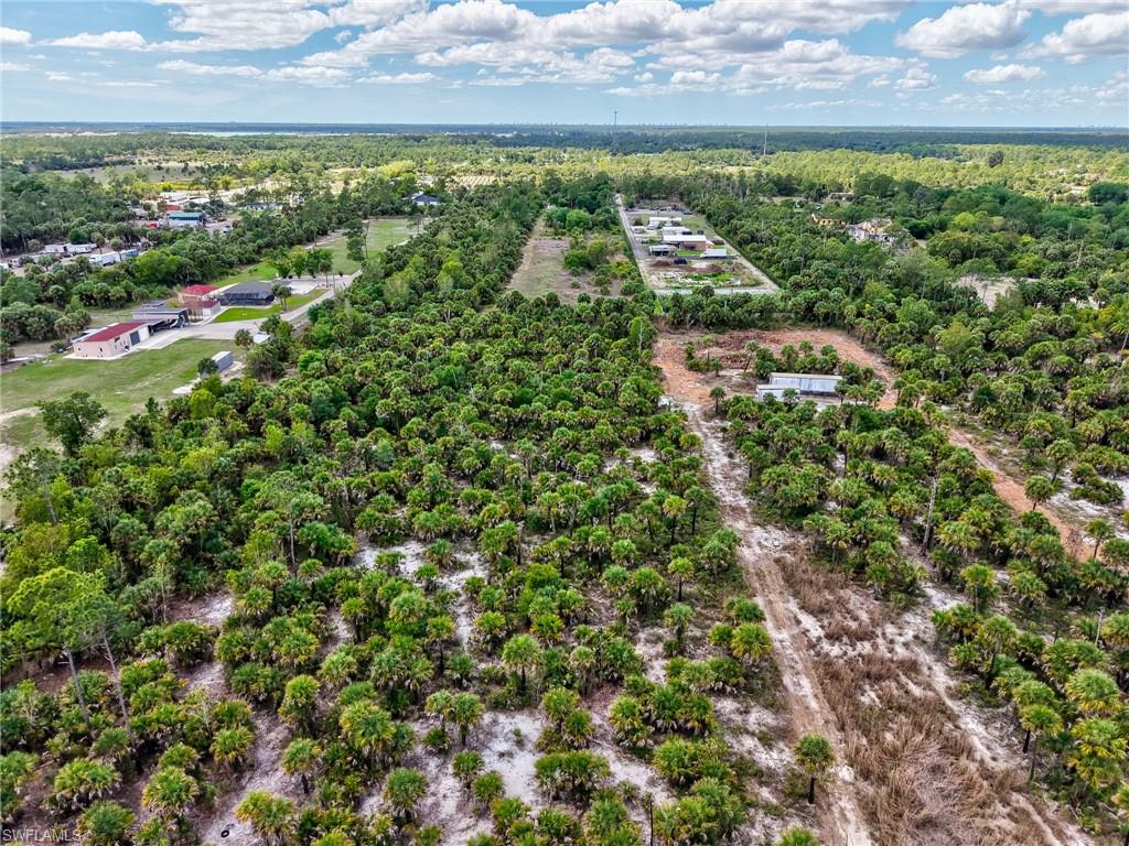 Ivy Way Naples, FL 34105 - Photo 11 of 14 a view of a city