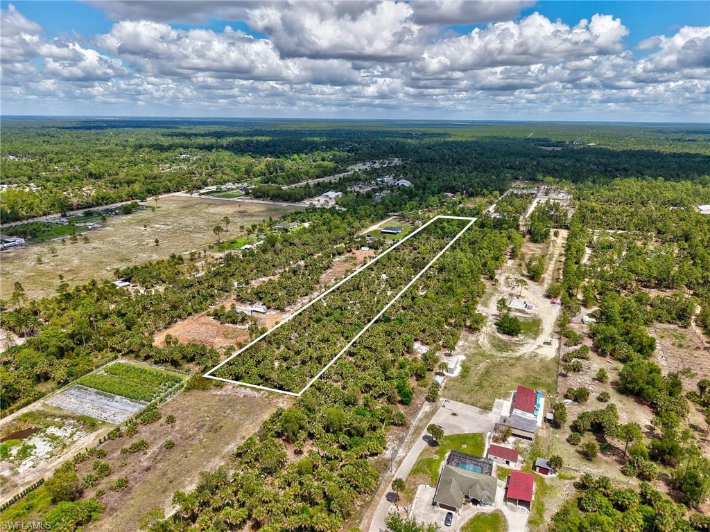 Ivy Way Naples, FL 34105 - Photo 2 of 14 a view of a city
