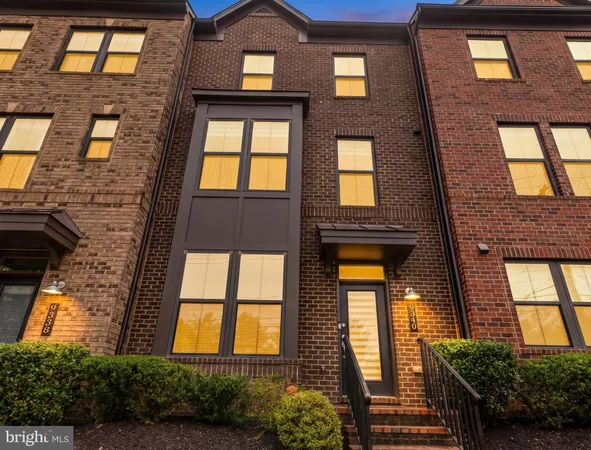 $4,300 | 9340 Sweet Bay Magnolia Court, Fairfax, VA 22031