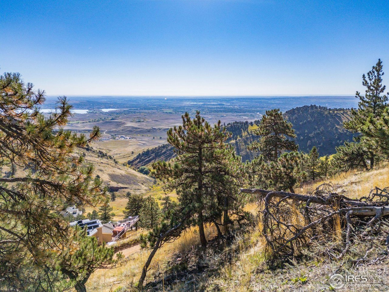 6109 Red Hill Road Boulder, CO 80302 - Photo 19 of 22 a view of a city with ocean