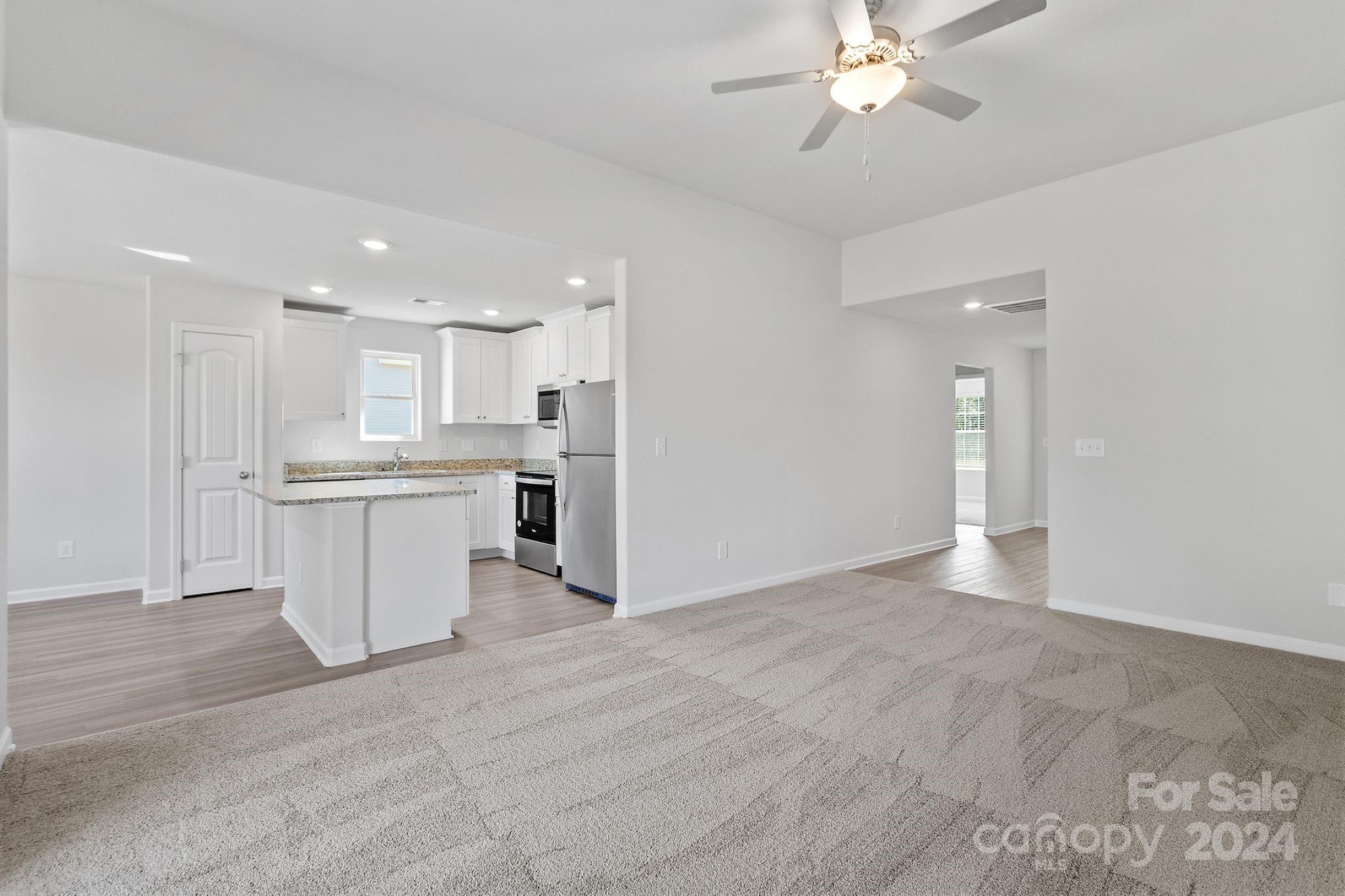 3221 Maple Rdg Drive Gastonia, NC 28052 - Photo 3 of 19 Gallery Image 3