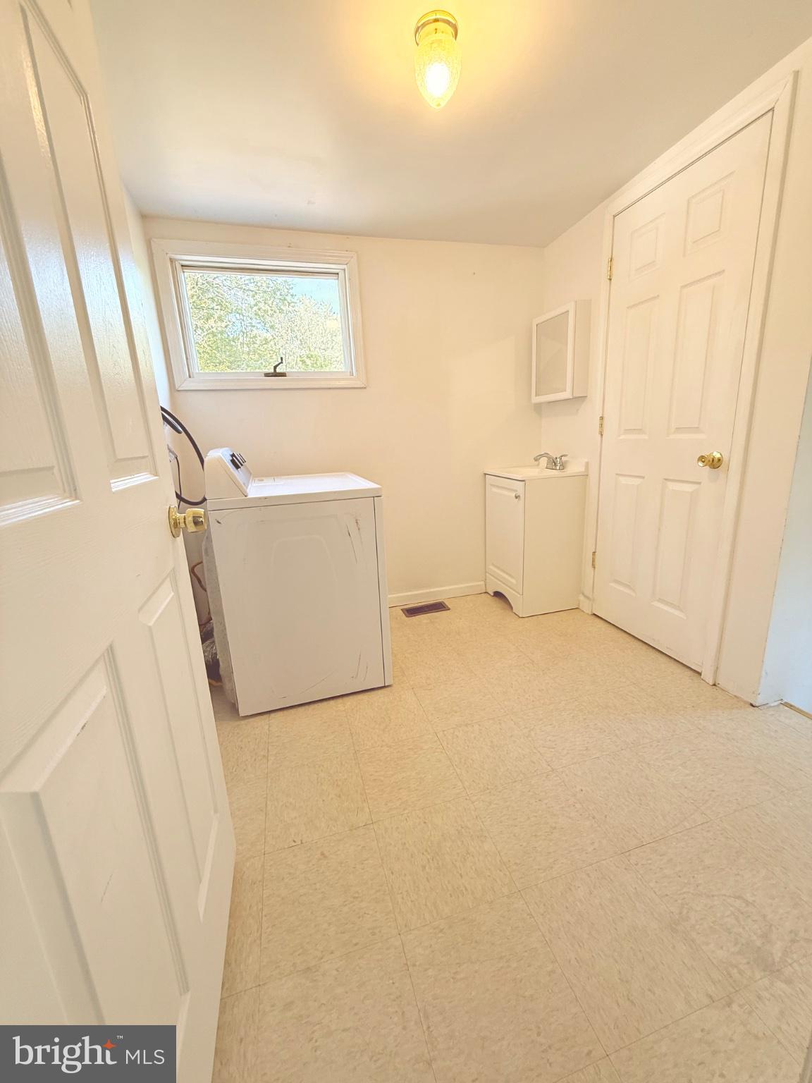 733 North Lenola Road Moorestown, NJ 08057 - Photo 7 of 14 Bright and functional laundry space.