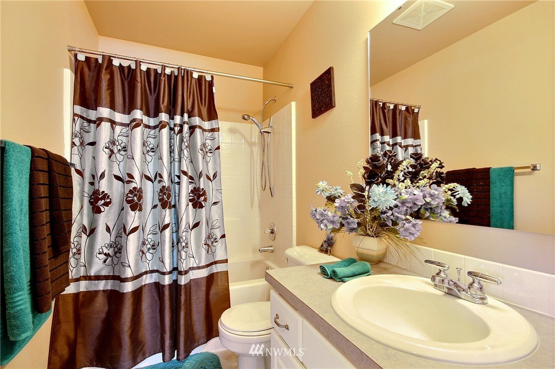 321 South 20th Place Renton, WA 98055 - Photo 22 of 25