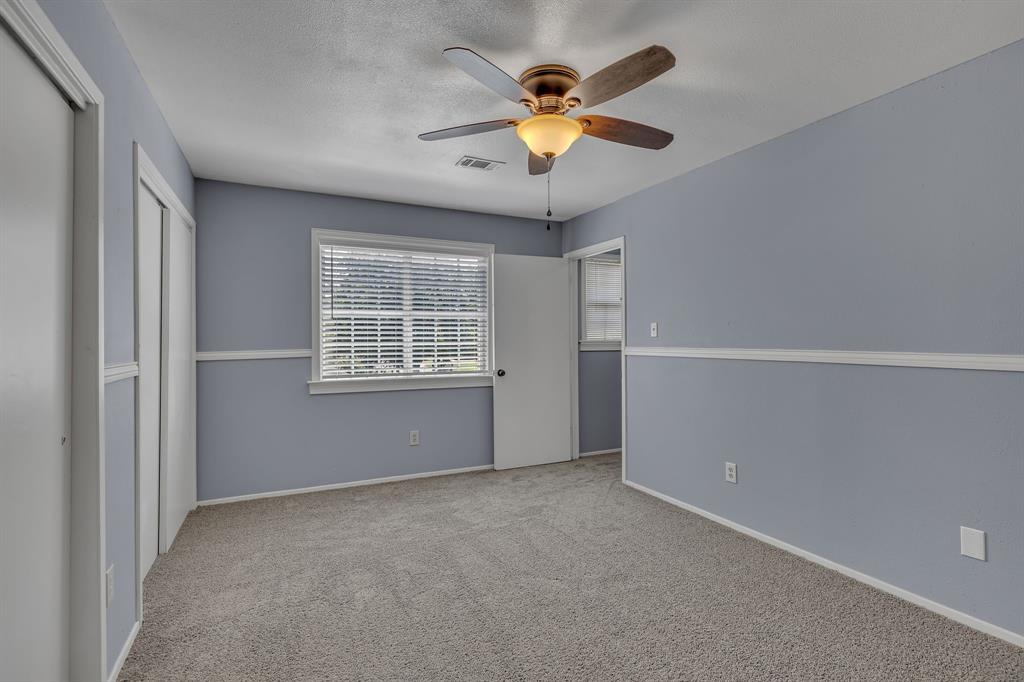 401 Magnolia Street Arlington, TX 76012 - Photo 23 of 32