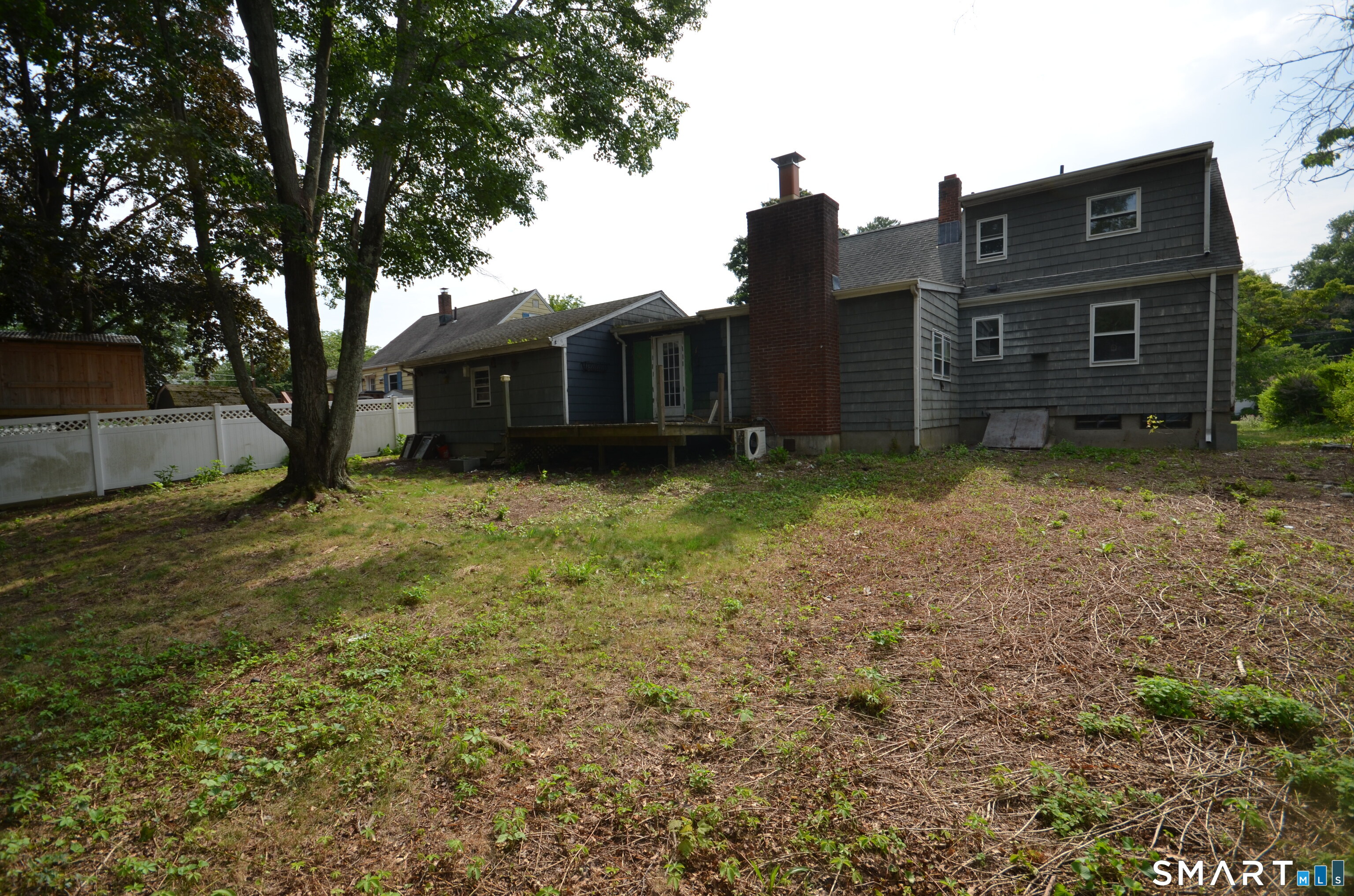 190 Sasapequan Road Fairfield, CT 06824 - Photo 5 of 29