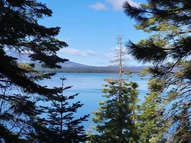 $749,000 | 945 Lassen View Drive, Lake Almanor, CA 96137
