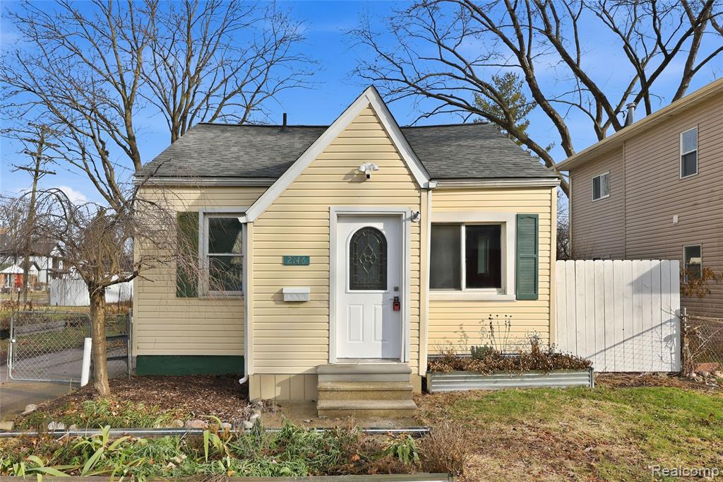 2146 Martin Road Ferndale, MI 48220 - Photo 1 of 30 Gallery Image 1