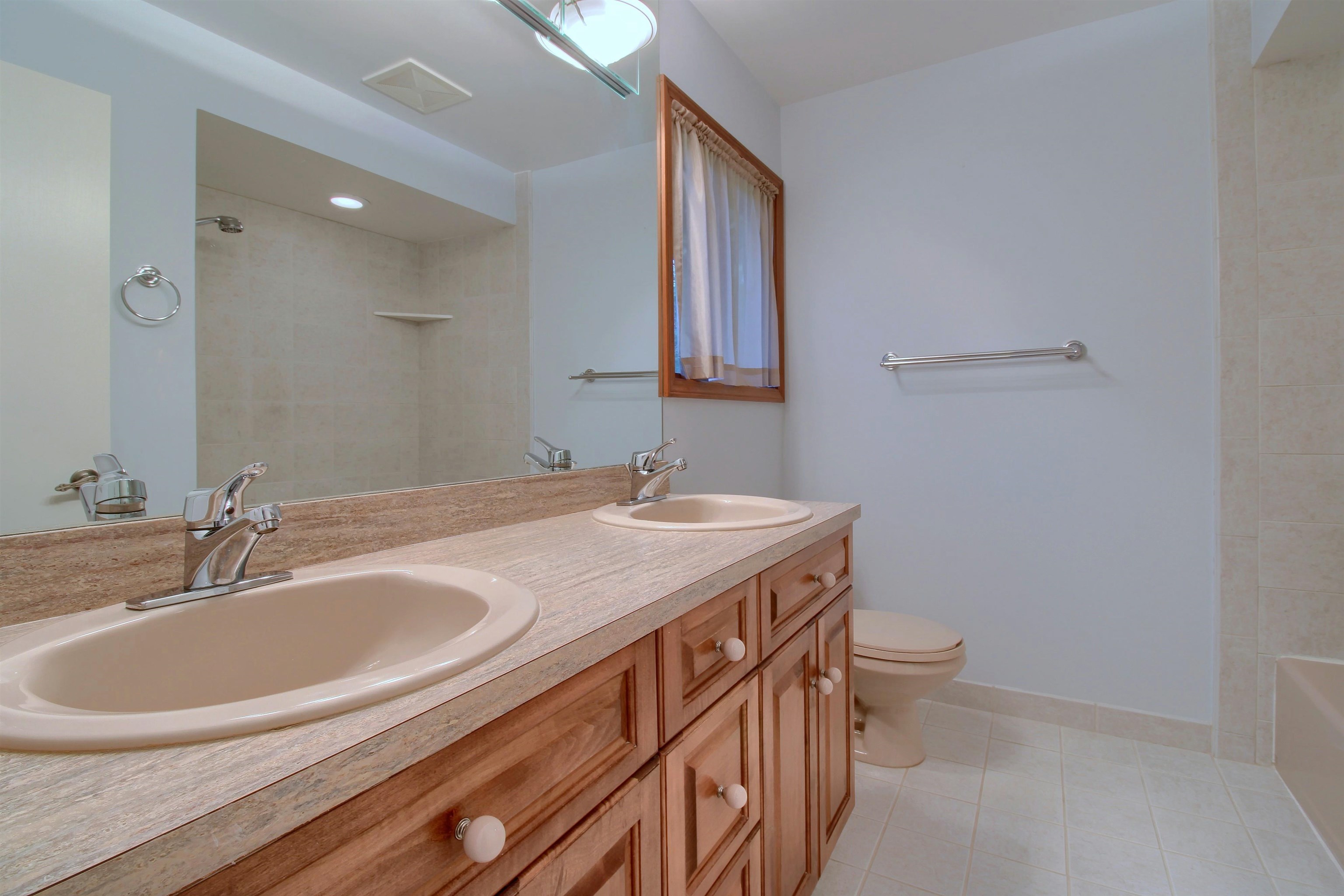 769 Snowmass Drive Rochester Hills, MI 48309 - Photo 22 of 41