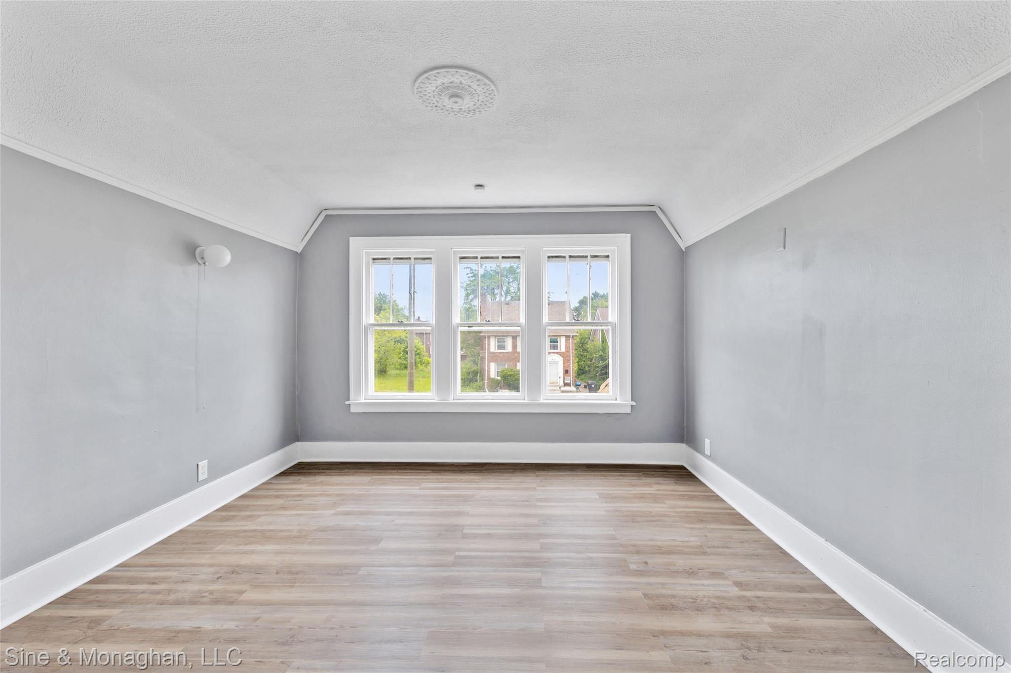 5553 Nottingham Road Detroit, MI 48224 - Photo 16 of 25 AK52825-13.jpg