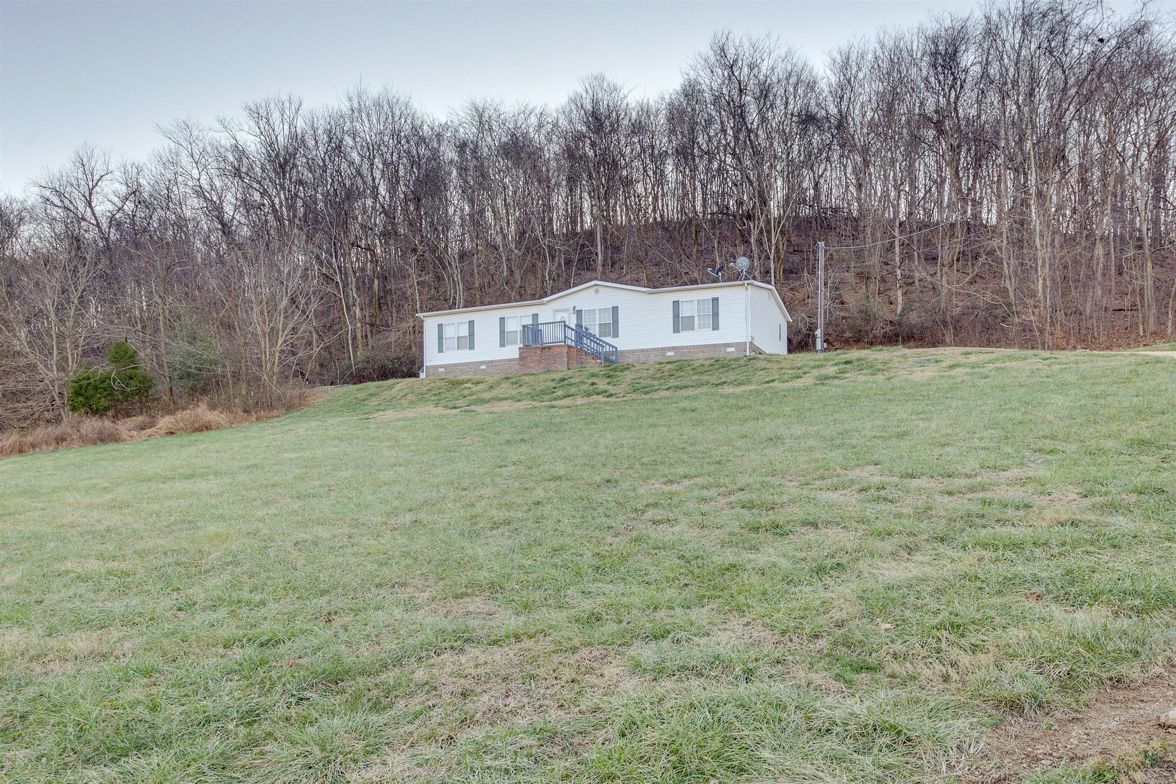 1918 Preacher Holt Road Mount Pleasant, TN 38474 - Photo 2 of 24 Gallery Image 2