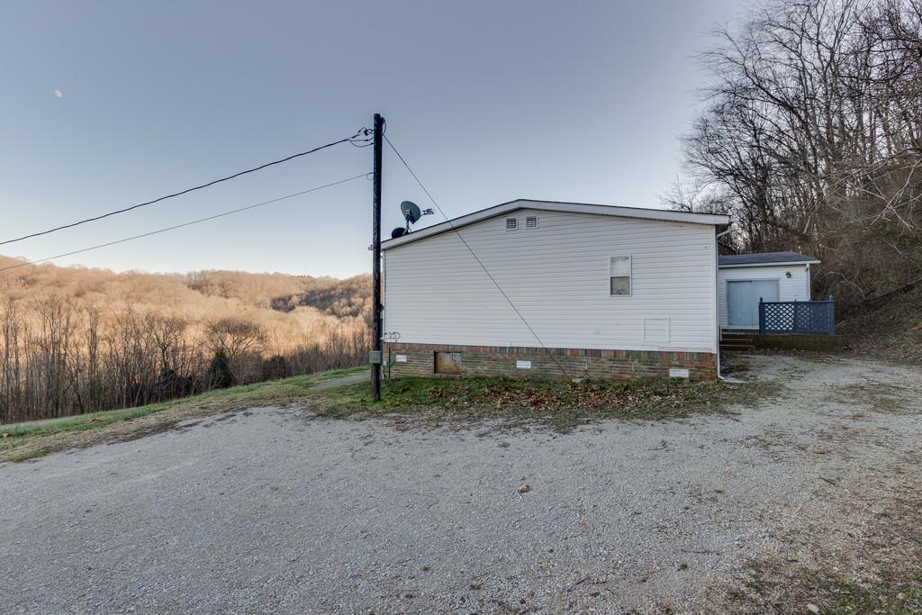 1918 Preacher Holt Road Mount Pleasant, TN 38474 - Photo 24 of 24 Gallery Image 24