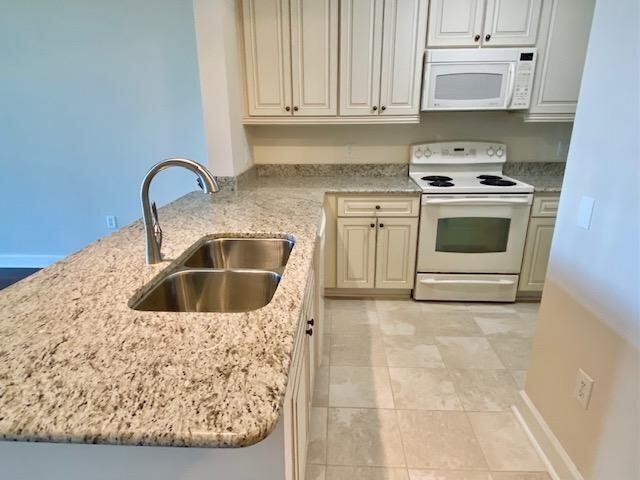 33 Calhoun Street, Unit 236 Charleston, SC 29401 - Photo 9 of 23 Kitchen