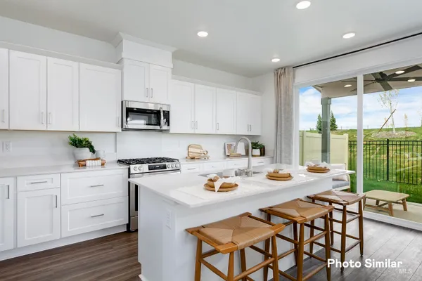 $414,900 | 1725 North Big Star Avenue, Eagle, ID 83616
