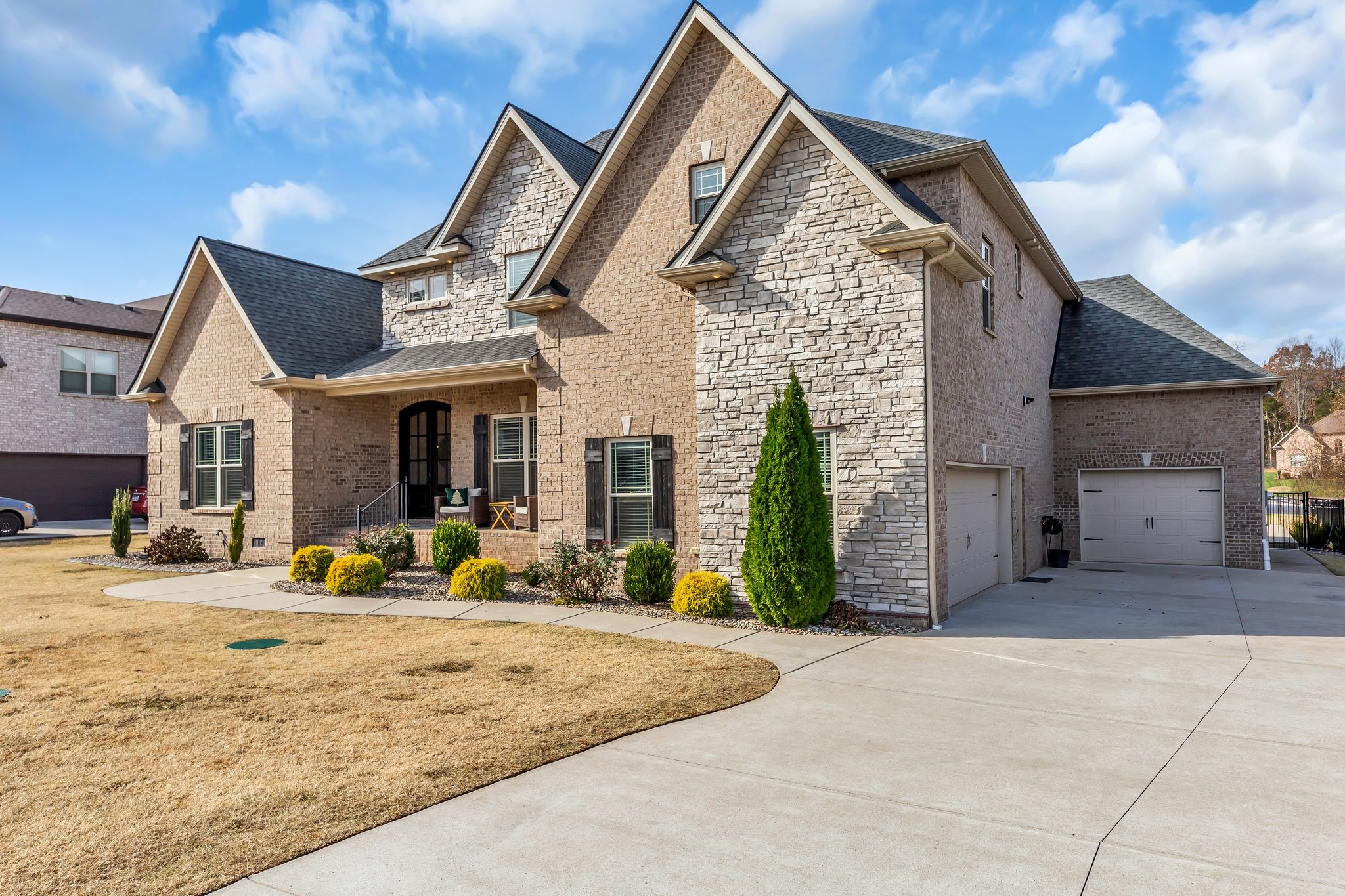7816 Brenda Lane Murfreesboro, TN 37129 - Photo 4 of 53 a view of a house with basketball court