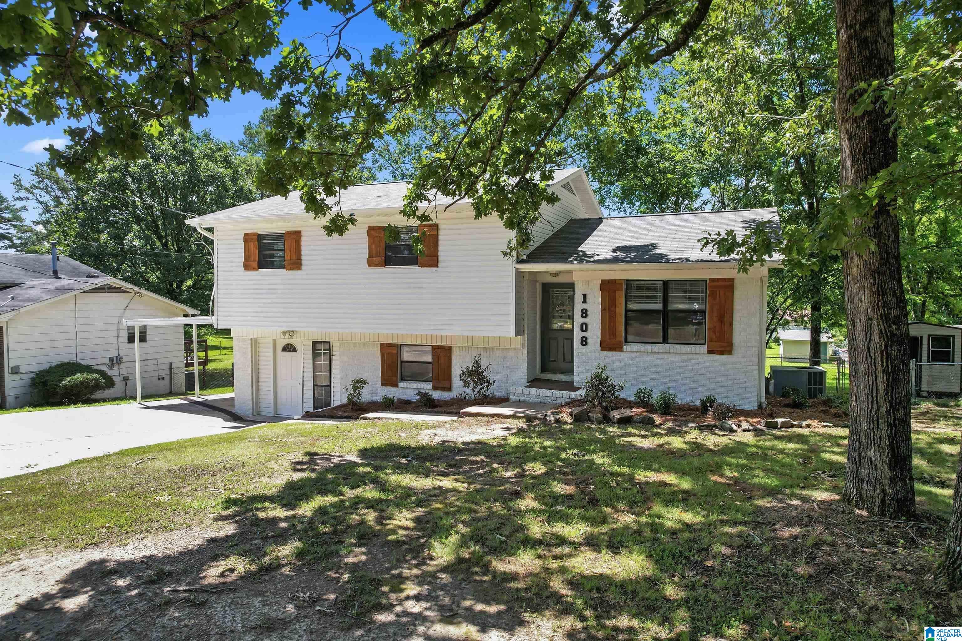 1808 Donafred Road Fultondale, AL 35068 - Photo 3 of 18