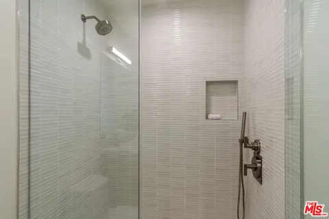 $1,675,000 | 3815 South Cochran Avenue, Los Angeles, CA 90008