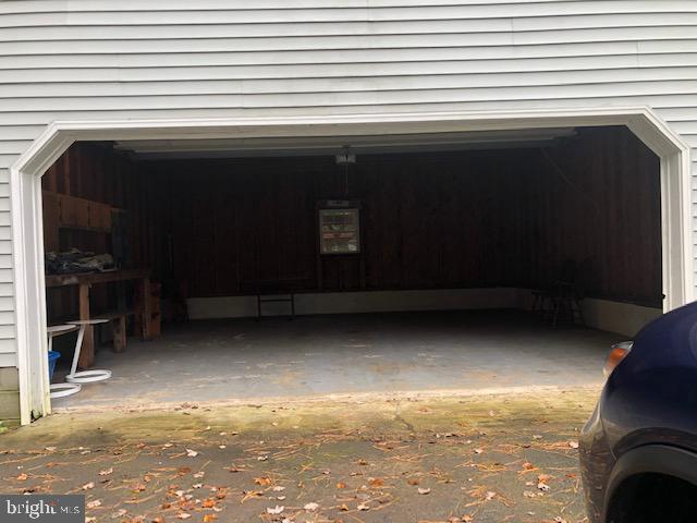 11510 Pine Pole Road Princess Anne, MD 21853 - Photo 3 of 44 Front of Garage