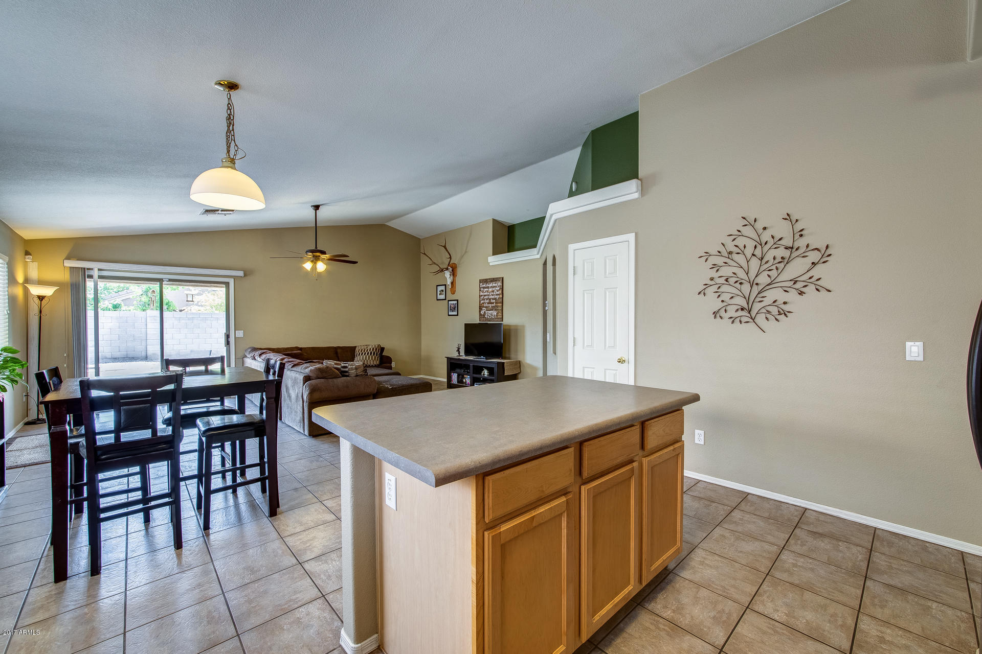12729 West Redfield Road El Mirage, AZ 85335 - Photo 11 of 26 ChaseCapture-12