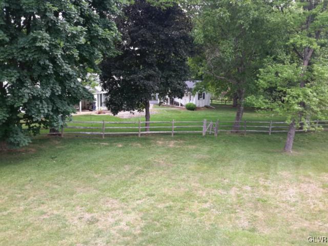 38 Ridgewood Road Easton, PA 18045 - Photo 3 of 33 a view of park with trees