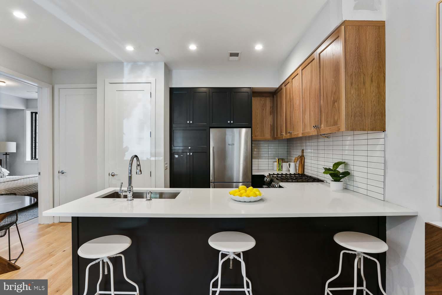 2248 Ontario Road Northwest, Unit 3 Washington, DC 20009 - Photo 8 of 31 Gallery Image 8
