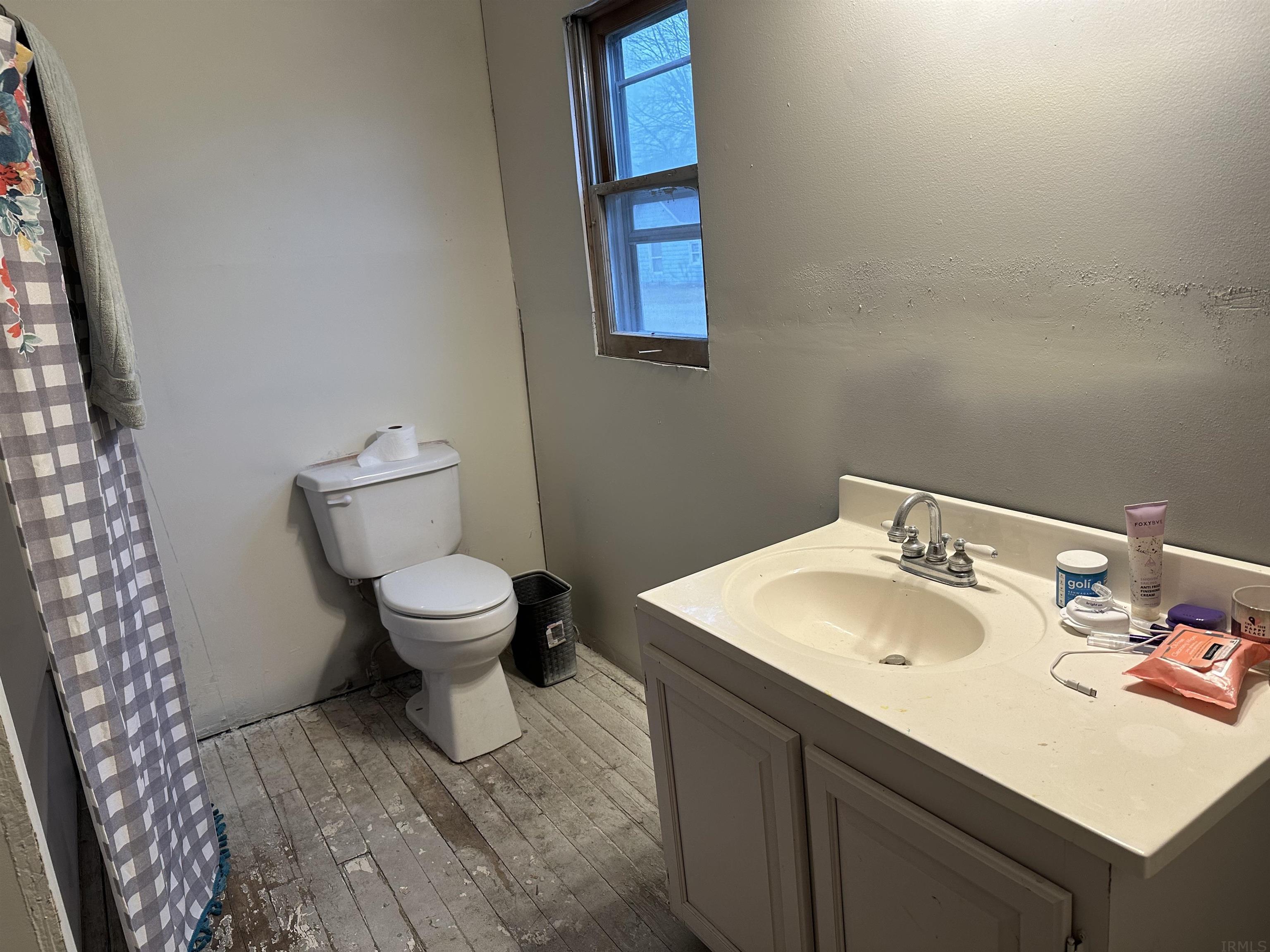 7557 Main Street Rochester, IN 46975 - Photo 7 of 17