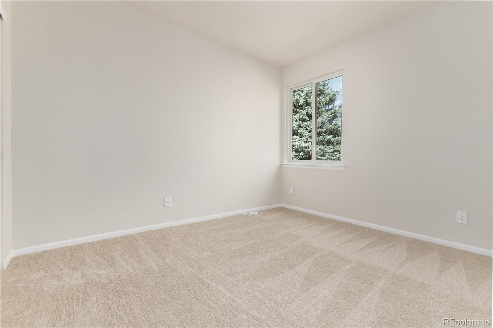 2358 Weatherstone Circle Highlands Ranch, CO 80126 - Photo 31 of 48 Gallery Image 31