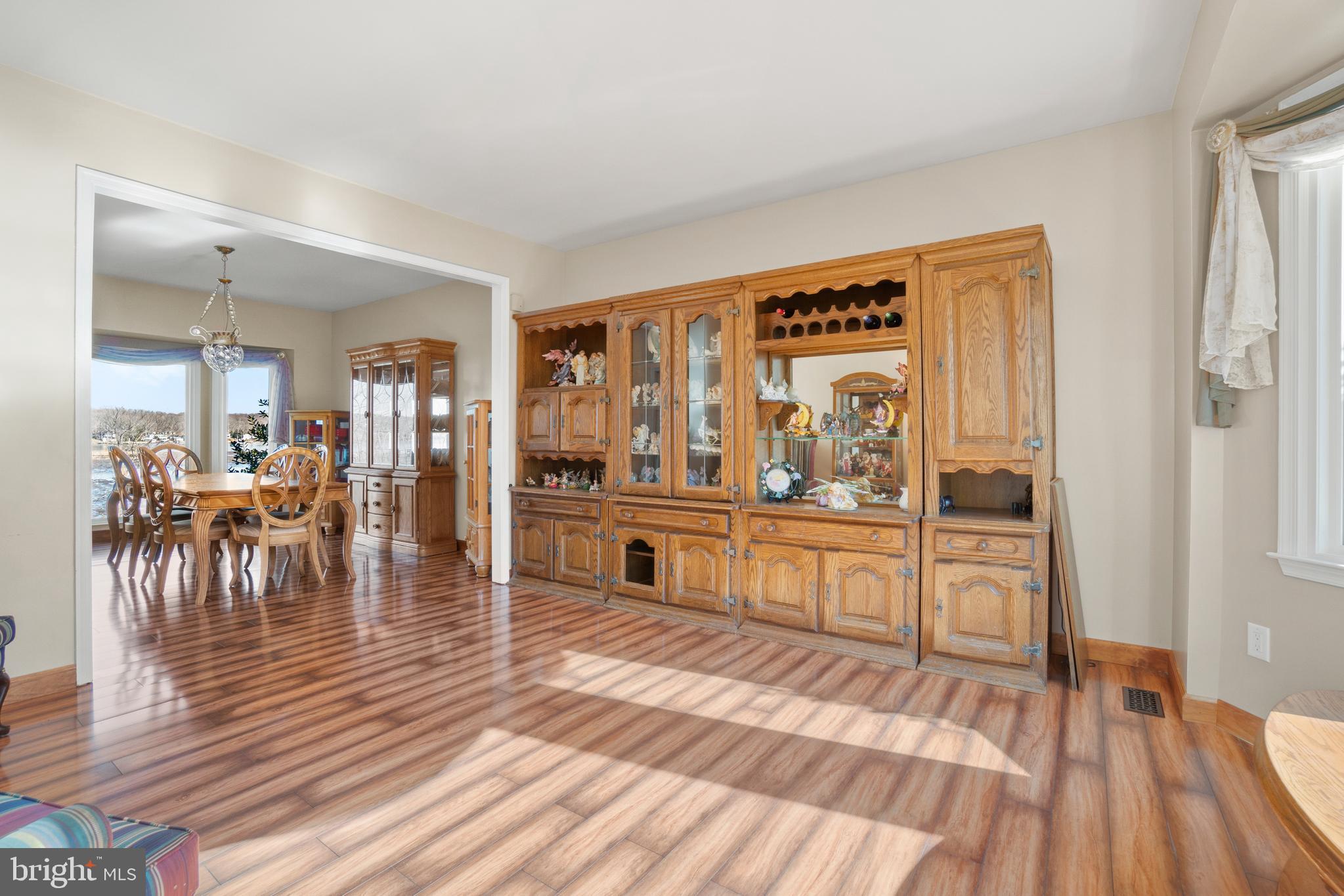 18503 Cabin Road Triangle, VA 22172 - Photo 13 of 40 Gallery Image 13