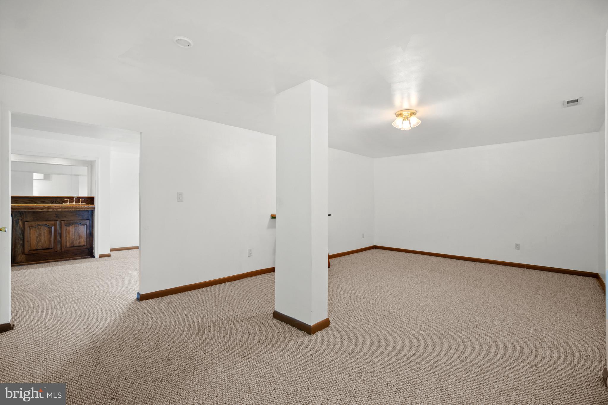 18503 Cabin Road Triangle, VA 22172 - Photo 26 of 40 Gallery Image 26
