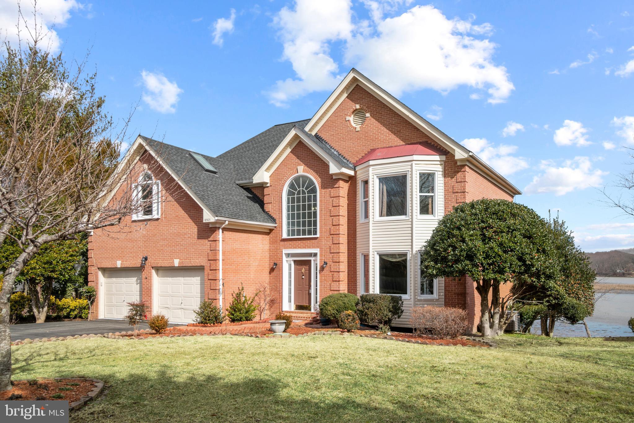 18503 Cabin Road Triangle, VA 22172 - Photo 4 of 40 Gallery Image 4