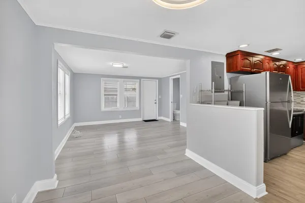 $3,700 | 239 Northwest 6th Avenue, Delray Beach, FL 33444