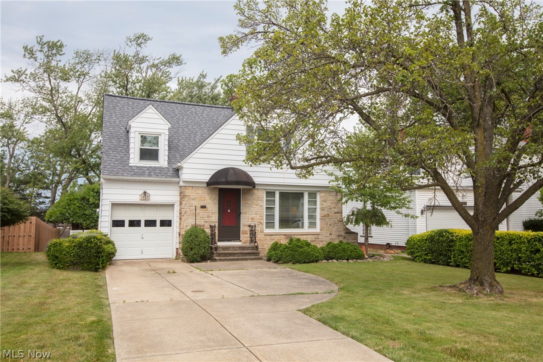 1160 Richmond Road Cleveland, OH 44124 - Photo 2 of 35 Gallery Image 2