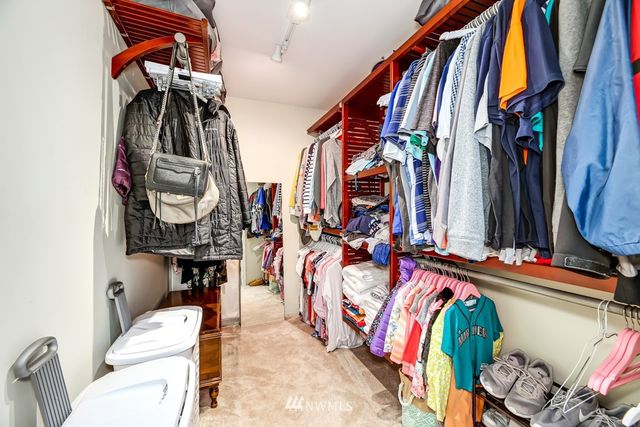 $870,000 | 2015 Southwest 149th Street, Burien, WA 98166