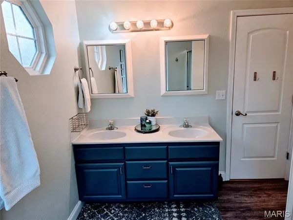 $273,500 | 3056 Highway Dd Cuba Mo 65453, Cuba, MO 65453