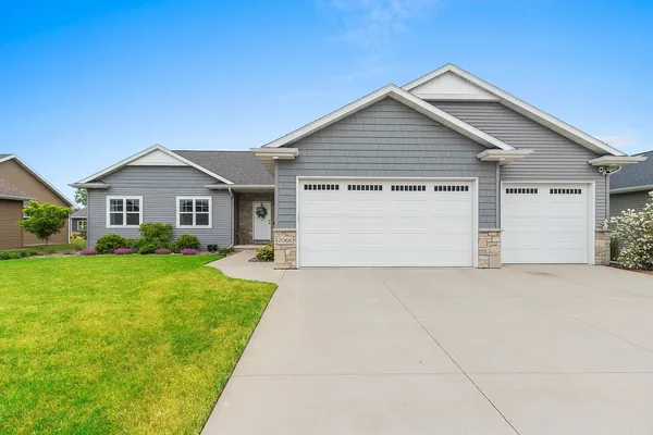 $559,900 | 2066 West Heron Lane, Appleton, WI 54913