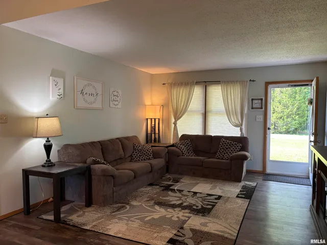 $135,500 | 2119 Rains Street, Murphysboro, IL 62966