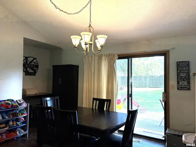 $135,500 | 2119 Rains Street, Murphysboro, IL 62966