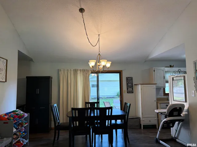 $135,500 | 2119 Rains Street, Murphysboro, IL 62966